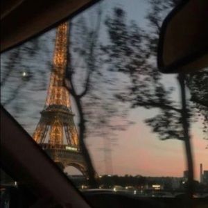 Meet your Posher, Leslie